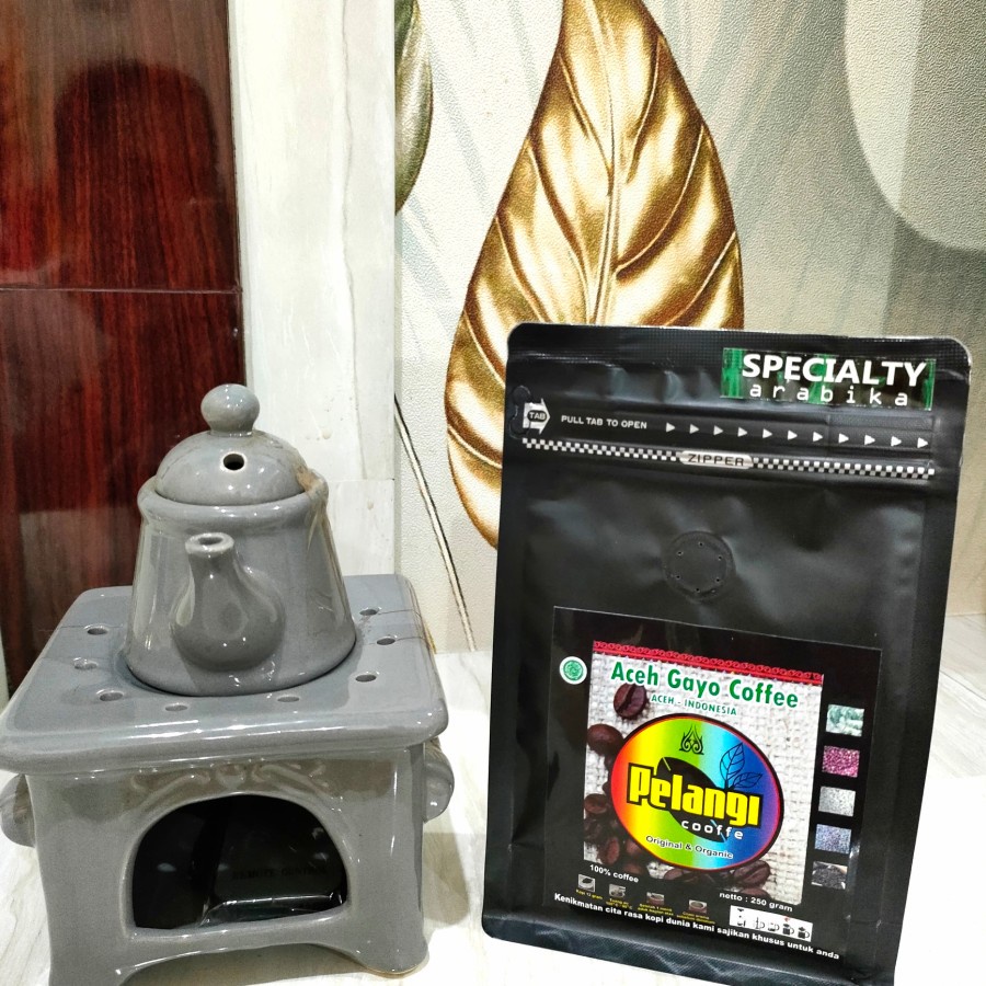 

Coffee Pelangi Kopi Arabika Asli Aceh Gayo