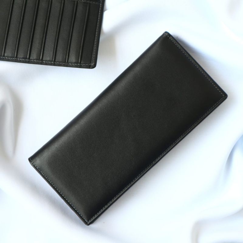 Dompet Wanita Panjang kulit asli model lipat warna hitam