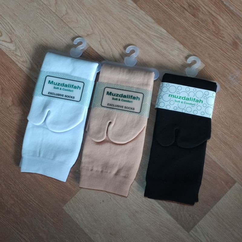 Kaos kaki jempol soft &amp; comfort Musdalifah