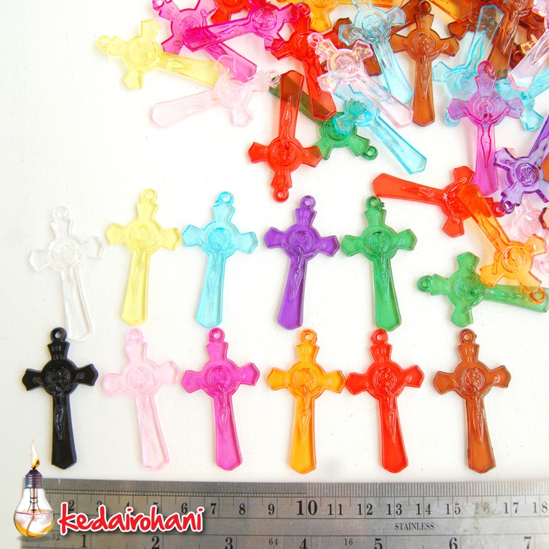Bandul Salib Akrilik / Acrylic Benedictus Jesus Perlusin Bahan Kalung Rosario