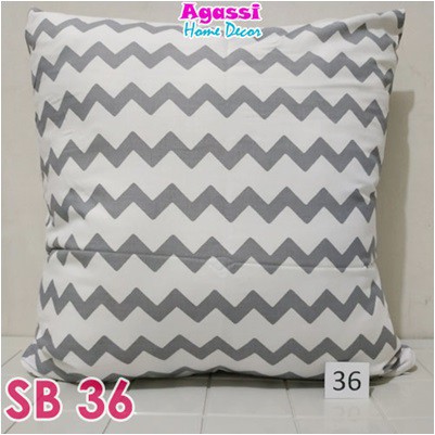 AGASSI Sarung Bantal Sofa Kursi Zigzag Abu abu ukuran AGASSI Sarung Bantal Sofa Kursi Zigzag Abu abu ukuran