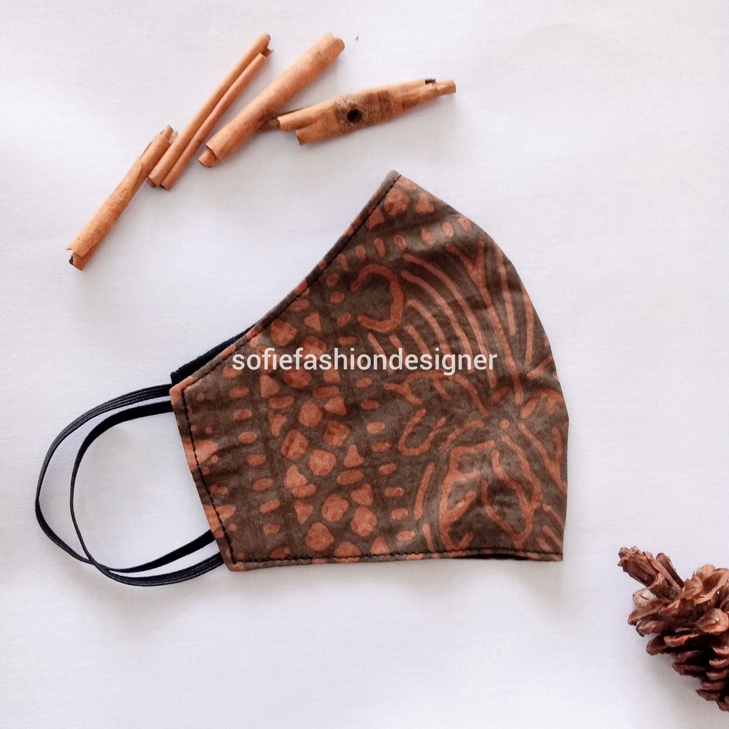 Masker Kain Duckbill Motif Batik Tulis Warna Cokelat Cantol by Sofie Fashion Designer