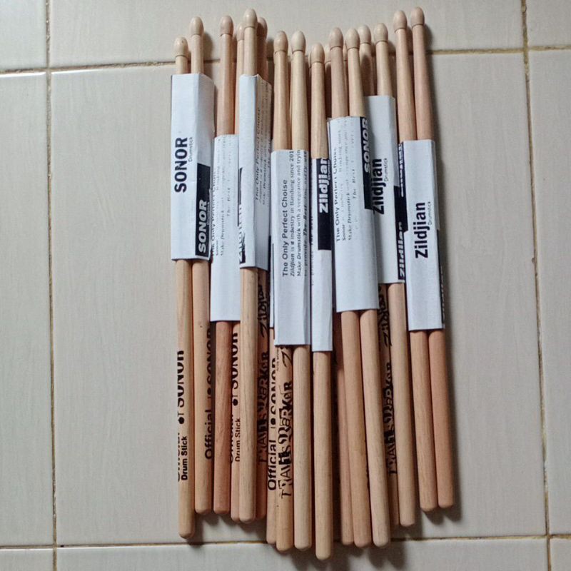 Stik drum bahan kayu sawo satu pasang