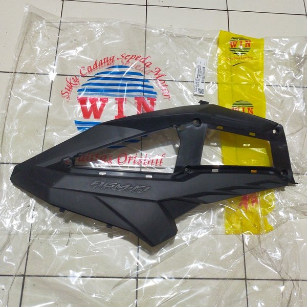 sambungan body samping cover L R body side beat fi esp new k81 eco street set