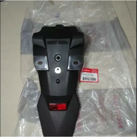 spakbor belakang cb150r cb 150 r led ori hm