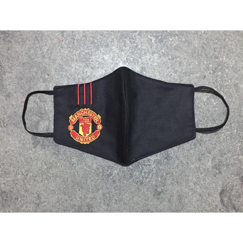 Masker Bordir Bola Manchester United Kain Katun 3 Ply