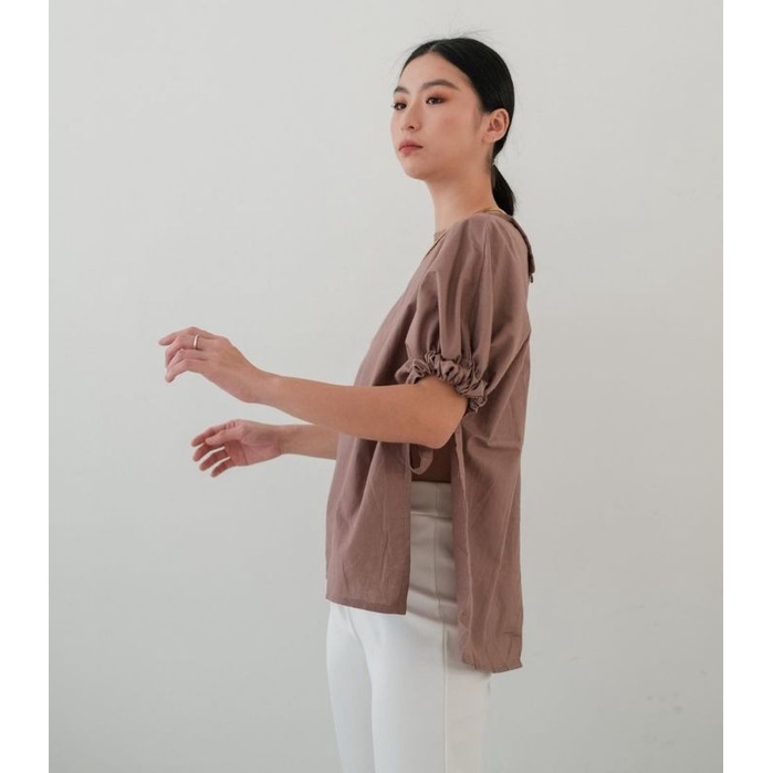 Atasan Blouse Wanita Korea Blouse Kerut Polos Linen Ruffle Top Vest Hijab