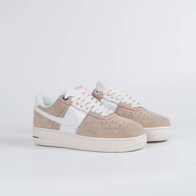 Nike air Force 1 suede