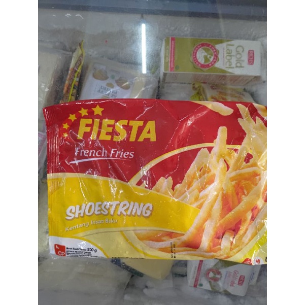 

Fiesta shoestring kentang beku 500 gr
