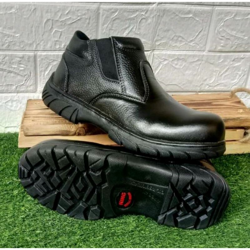 Sepatu Boots Safety Pria Kulit Asli Depan Ujung Besi