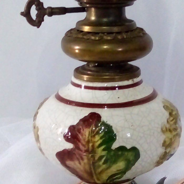 Lampu Majolica Antik SEMPRONG