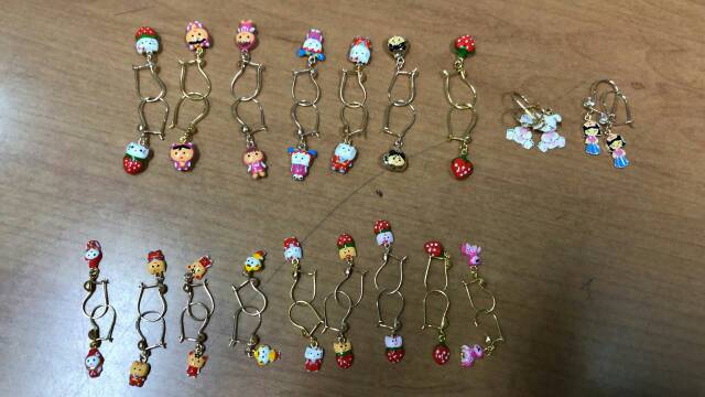 Anting bayi anak boneka hello kitty beruang dora anak dan dewasa emas asli kadar 700 70% pony poni unicorn pink