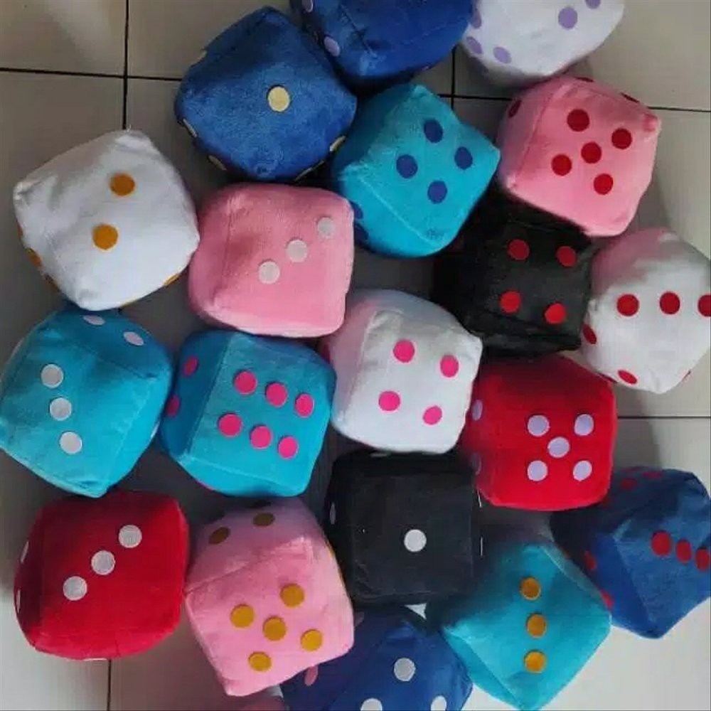 Boneka Dadu Bantal Dadu terlaris