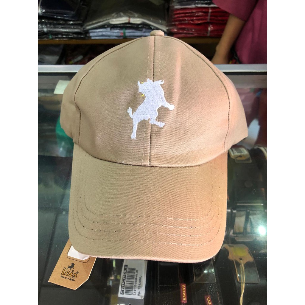 TOPI LOIS_01