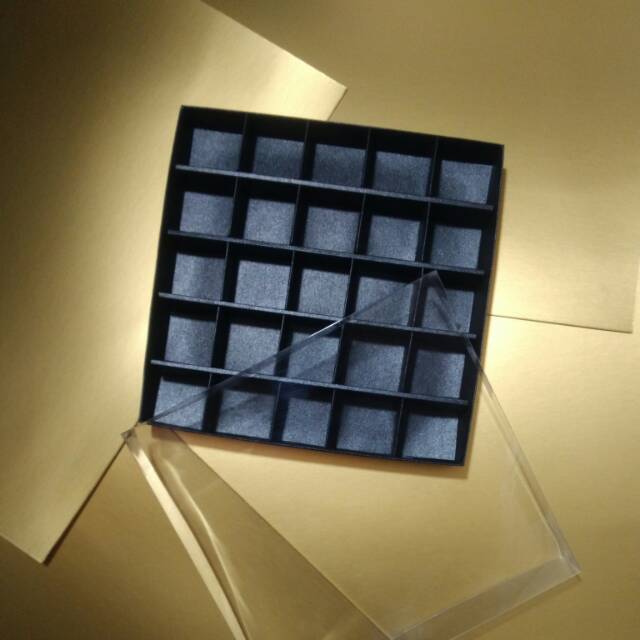 

new kotak sekat 25 hitam - nastar - moci sekat 5x5