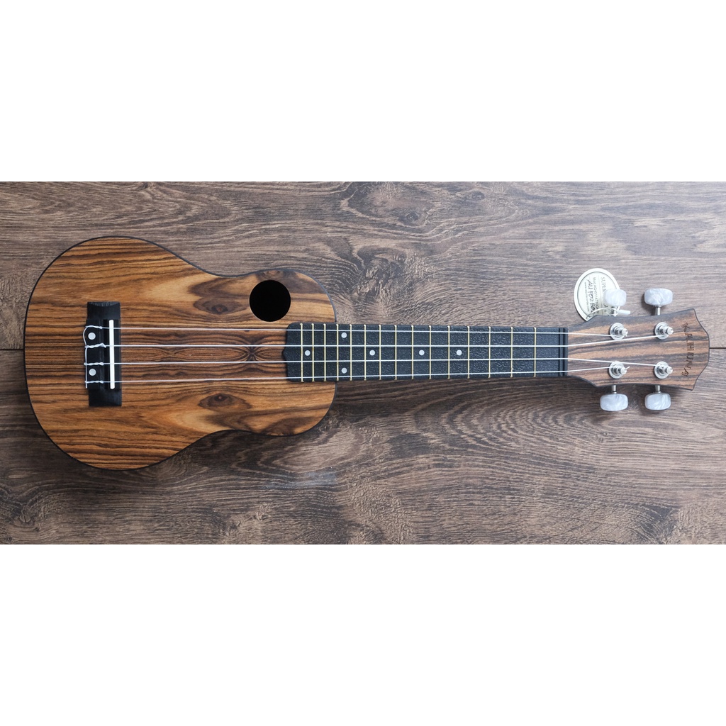 Ukulele Sopran KAHUNA Model AU-PO2BO 2