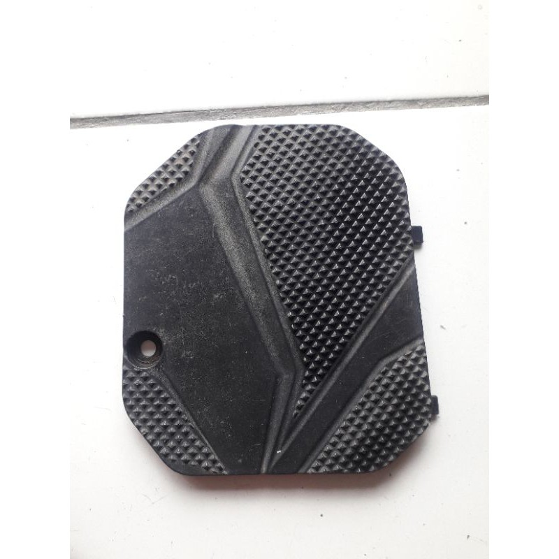 tutup aki atas vario 110 led esp