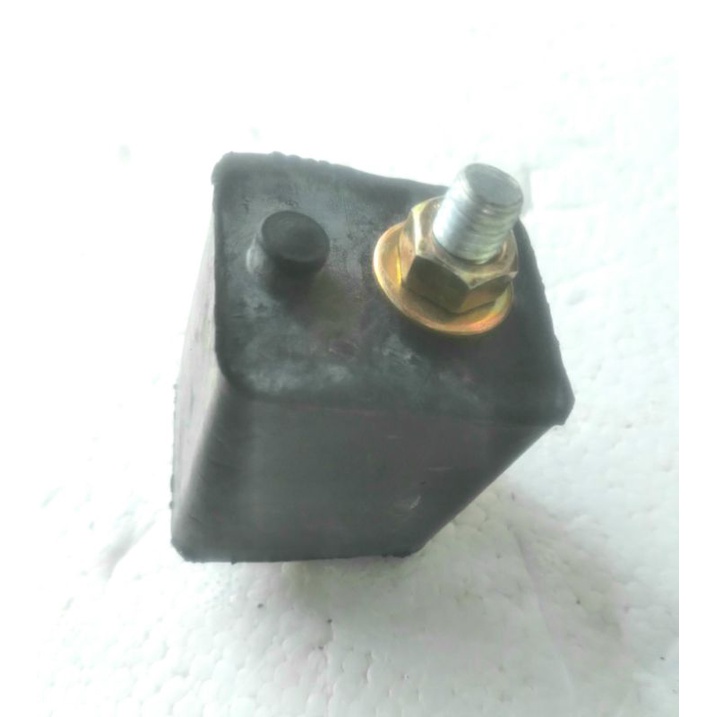 Karet stopper-Bantalan Pintu Bak Belakang L300 Colt Lama T120 original