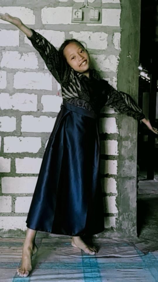 Bisa Pisah Batik Couple Keluarga Sania Ruffle Ori Ndoro Jowi Termurah