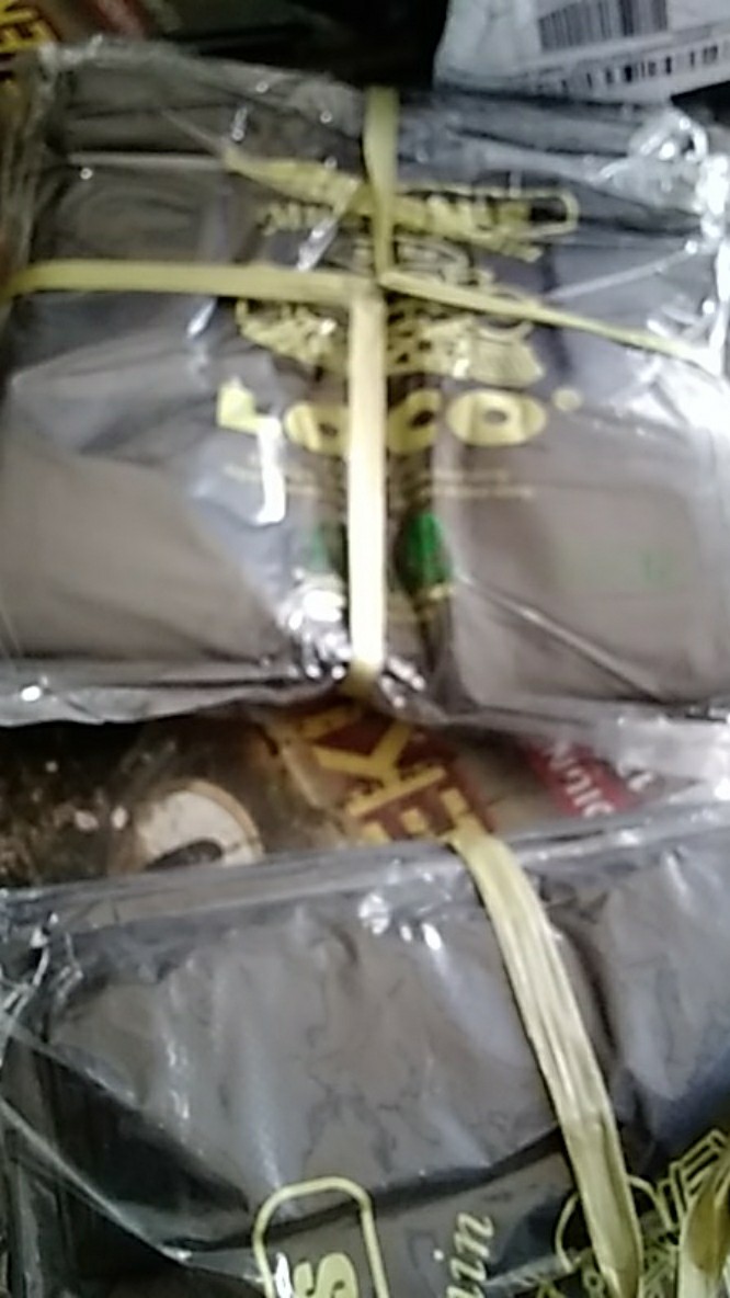 Kantong Plastik Kresek Hd Loco Ekonomis Hitam Uk 17 X 33 Isi 50 Lbr