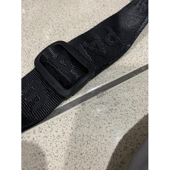 Harga Murah.. Tas selempang pria Palace Reflective Import