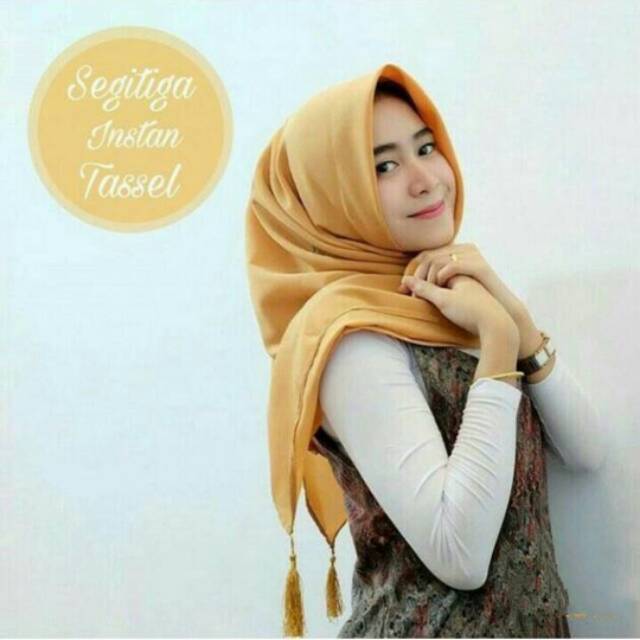 Hijab Kerudung Segitiga Instan Tassel Instant Jambul  Diamond Crepe