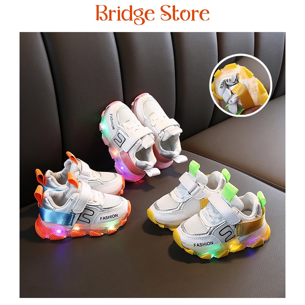 Sepatu Sneakers LED Anak Laki-laki &amp; Perempuan Motif 015 Import Bahan Empuk