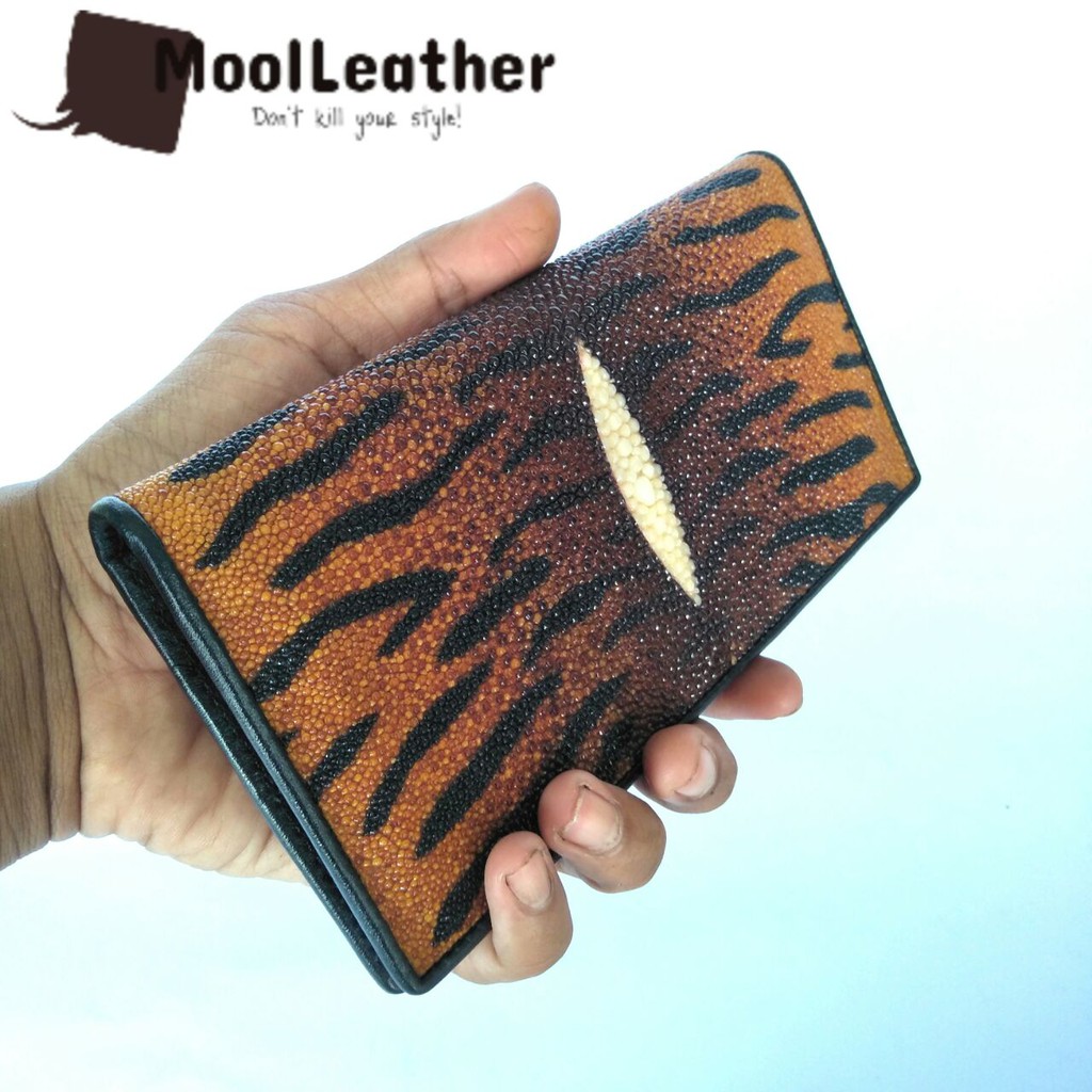 Dompet Pria Panjang Asli Kulit Ikan Pari Mondol Motif Macan