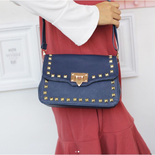 SLINGBAG VALENTINO ROCKSTUD NAVY