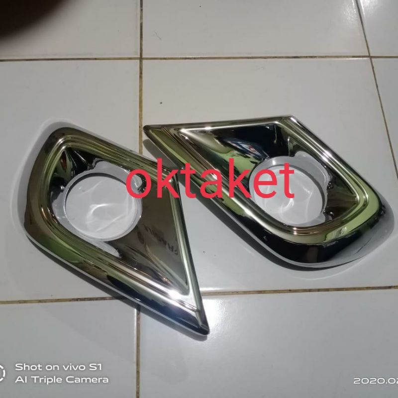 cover foglamp grand innova 2014-2015 chrome