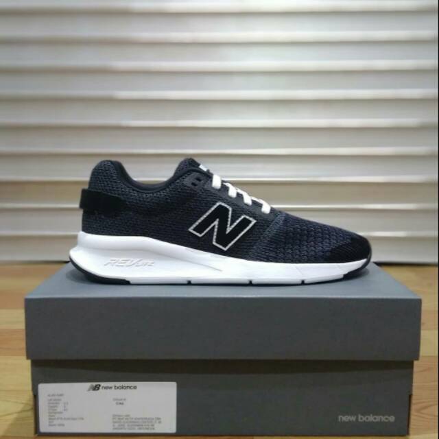 sepatu new balance