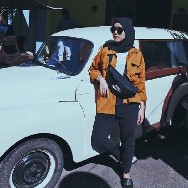 Oversized Safari Jacket Thenblank