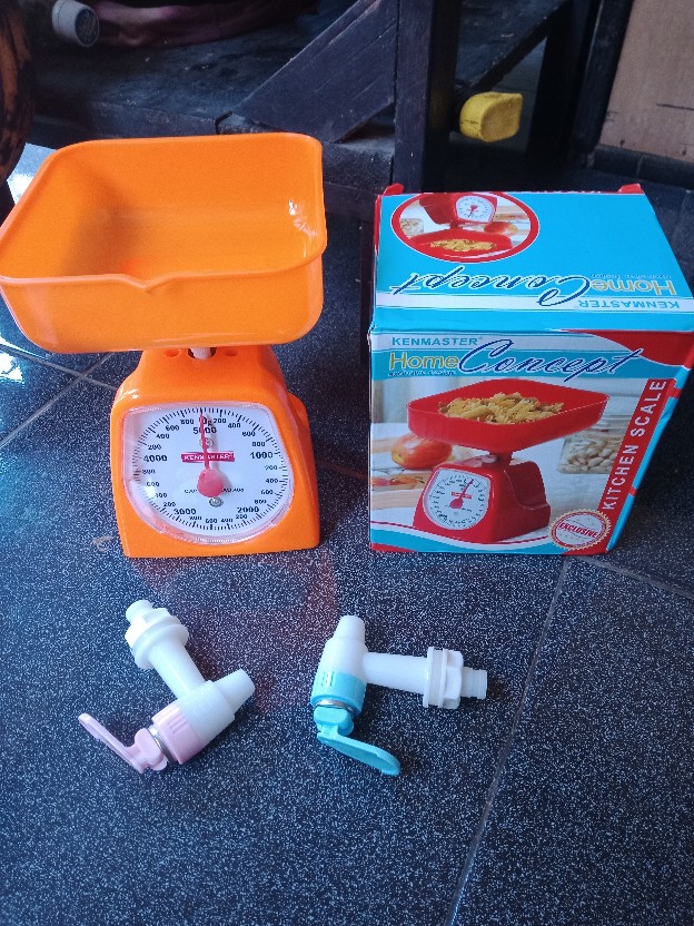 Kenmaster Kran Aqua Pencet Merah