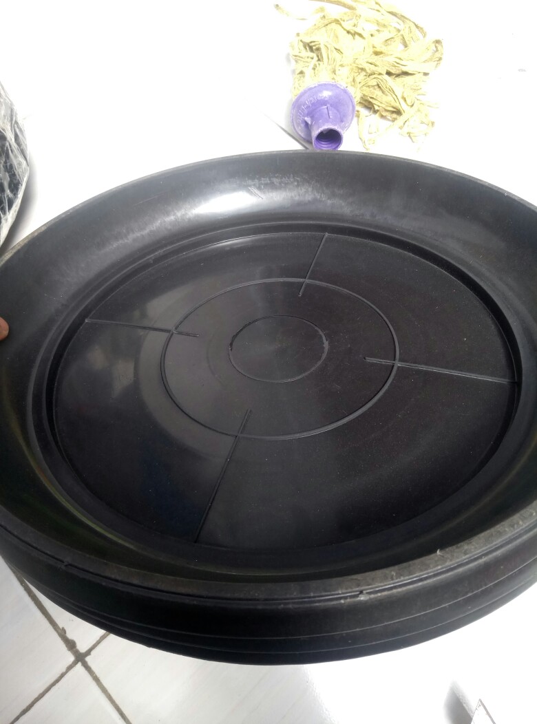 Tatakan Alas Untuk Pot Diameter Bp 40-60 Cm Hitam