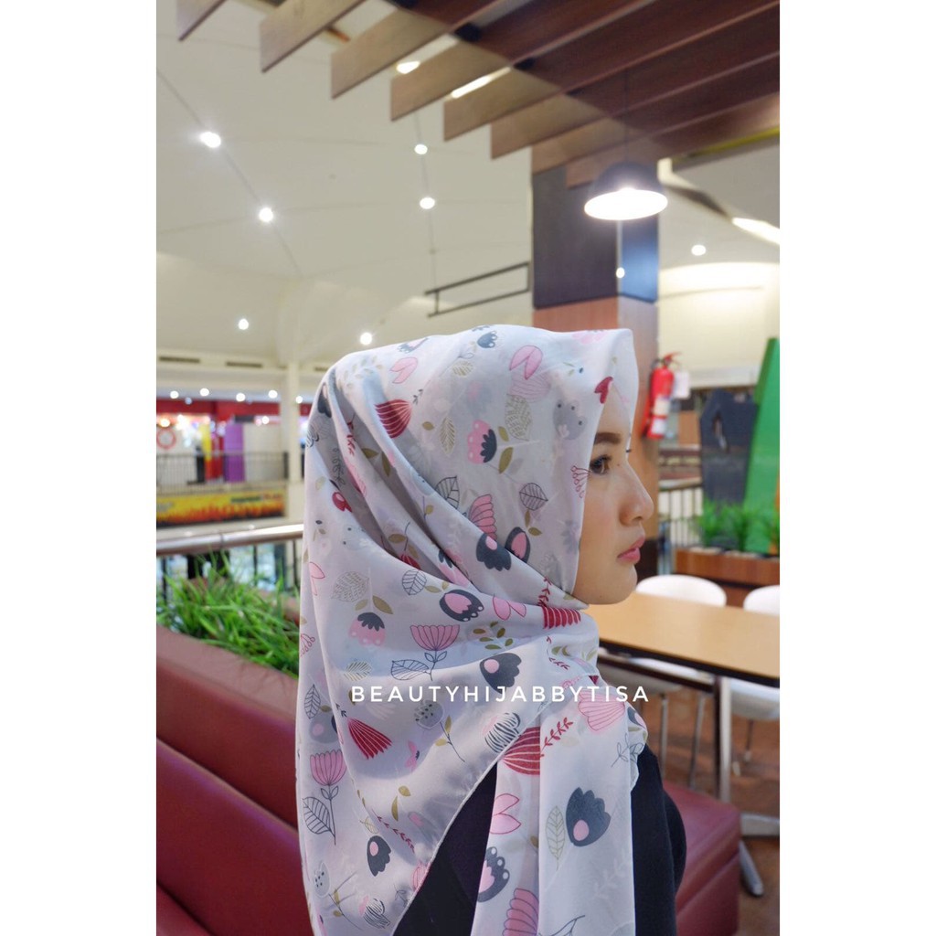 KERUDUNG PRINT SCARF / KERUDUNG SEGI EMPAT HIJAB AMINAH - Hitam / JILBAB HIJAB INSTAN  MURAH