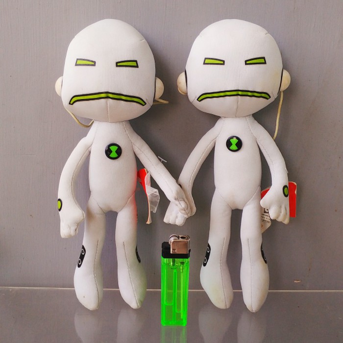 MAINAN ACTION FIGURE BONEKA BEN 10 TEN ORIGINAL BANDAI NAMCO  ER-1395