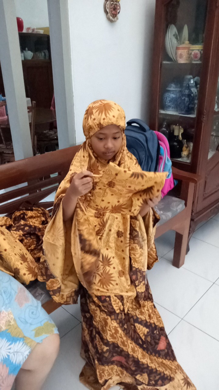 Mukena Batik Couple Anak Ibu
