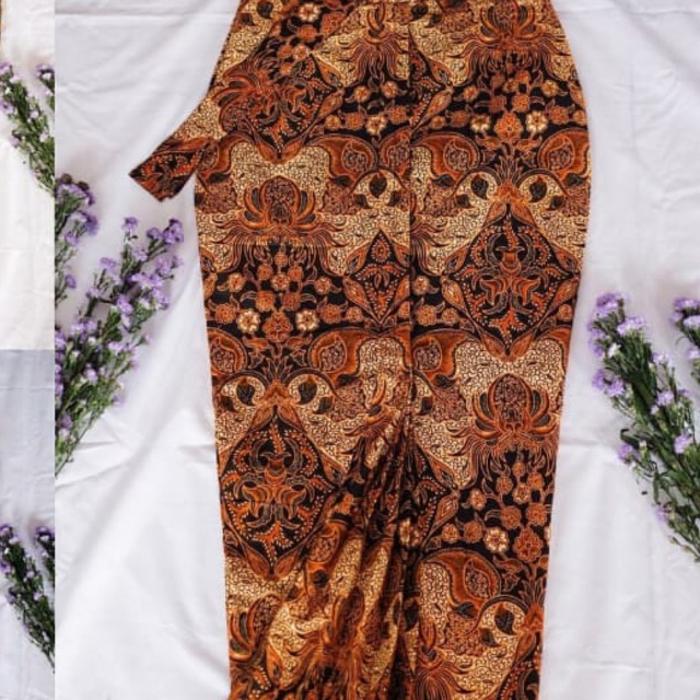 Rok Batik Katun Wiron