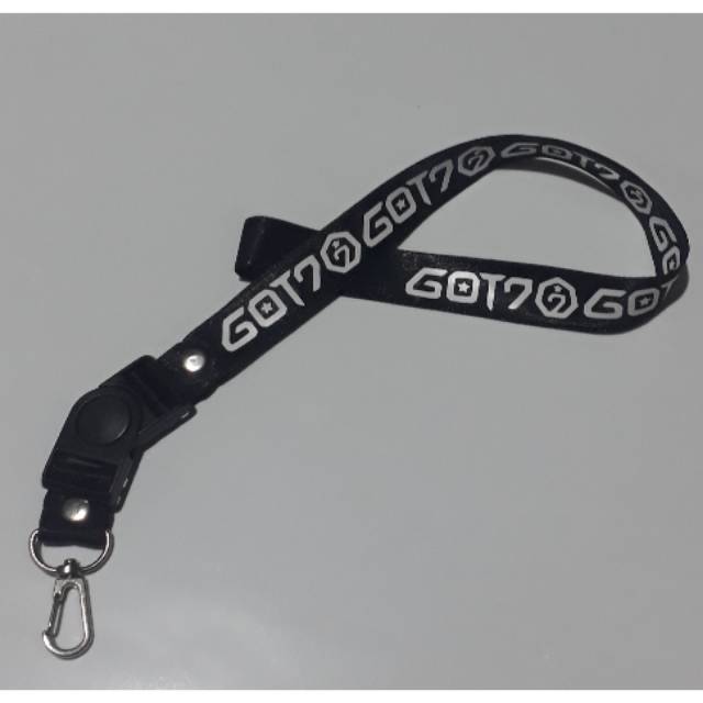 

GOT7 GANTUNGAN TALI LANYARD ID CARD KEYRING KEYCHAIN KPOP