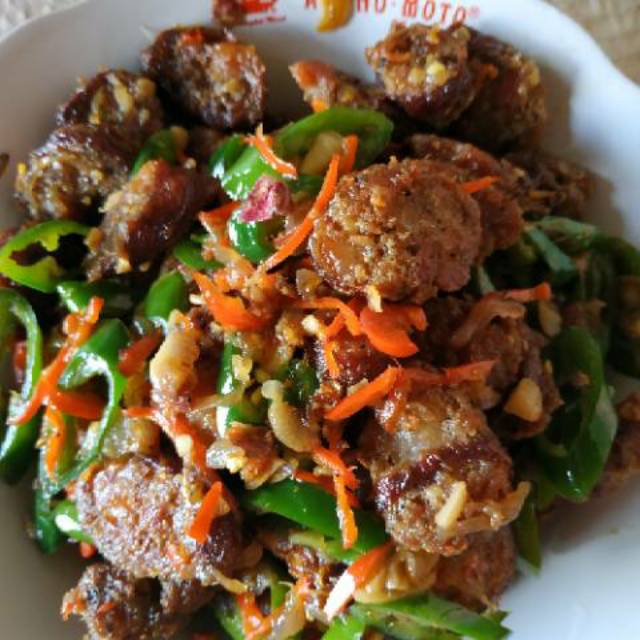 

Sosis ayam khas bali / urutan ayam bali