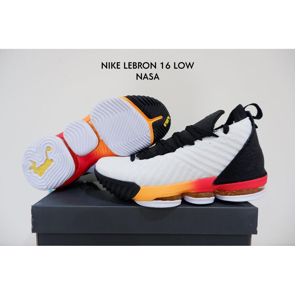 lebron 16 low violet