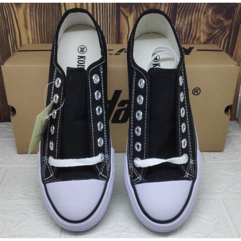 SEPATU SEKOLAH KODACHI 902 37-42 black white banderol 116900