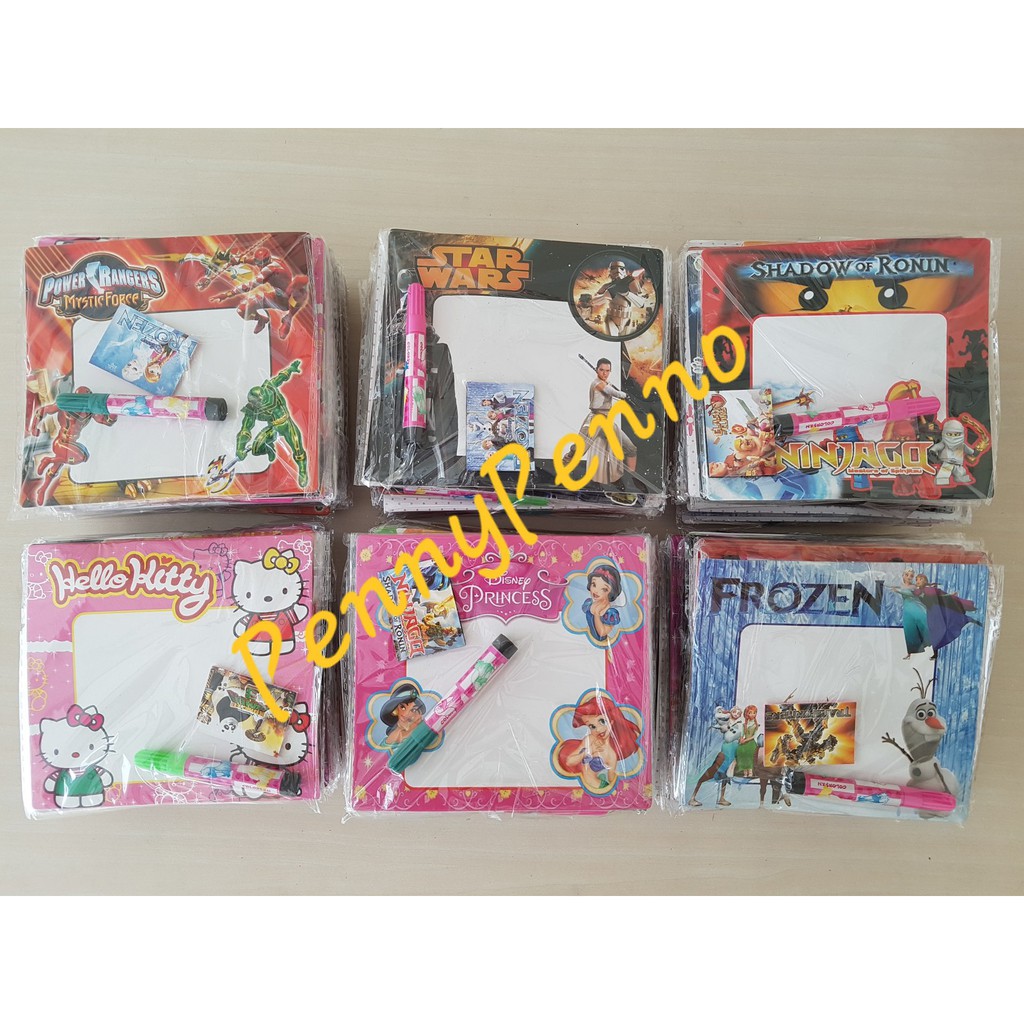 

Mainan Papan Tulis Hapus + Spidol Kecil