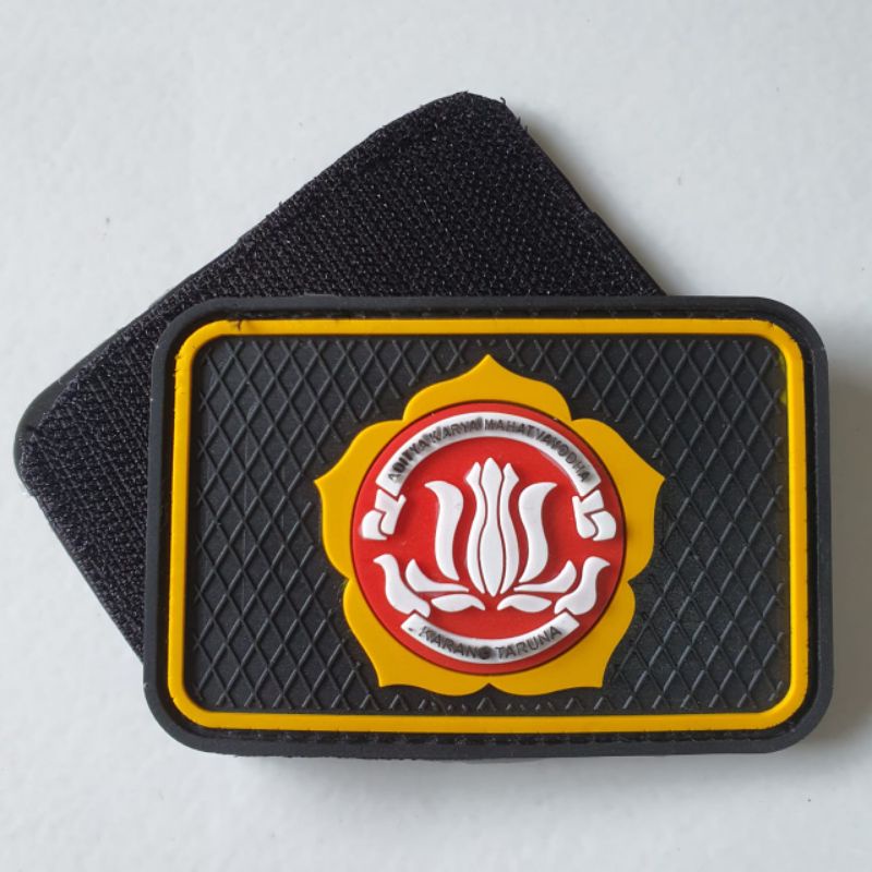 PATCH RUBBER LOGO KARANG TARUNA KOTAK LIS KUNING/TEMPELAN EMBLEM KARET VELCRO