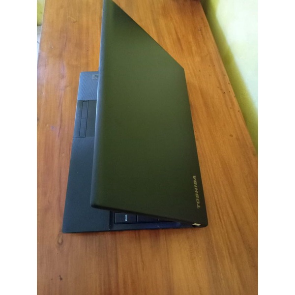 Laptop Toshiba i5 Gen 4