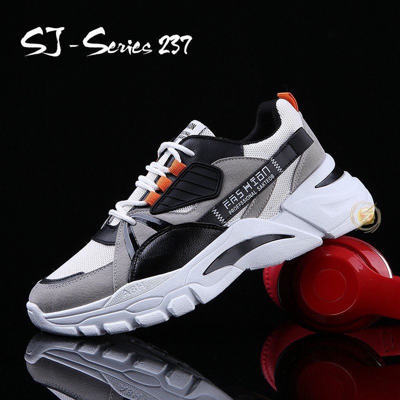 [Jwalk] Sepatu Sneakers Pria Trendy Kualitas Import Super Premium - 237