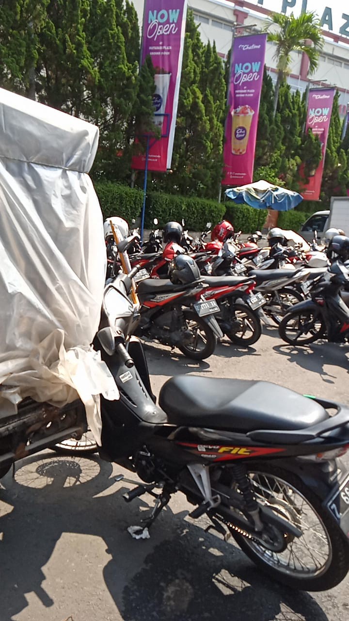 Jarum Piring Warna 1 Pak Isi 24 Pcs