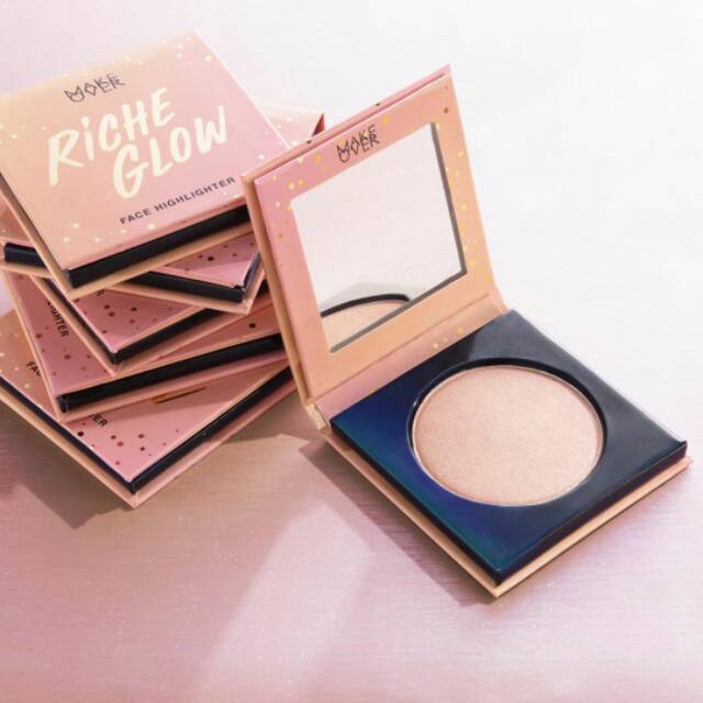 MAKE OVER RICHE GLOW FACE HIGHLIGHTER