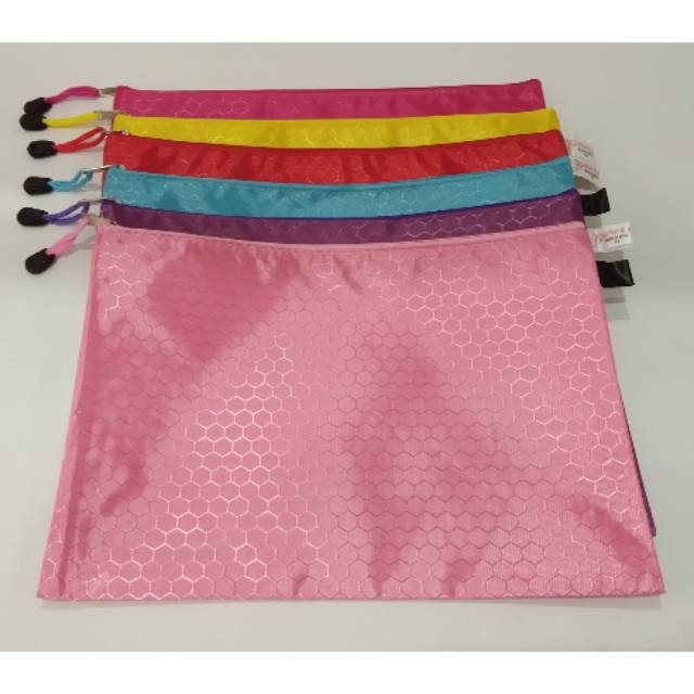 

Map Seliting Warna A4 5202