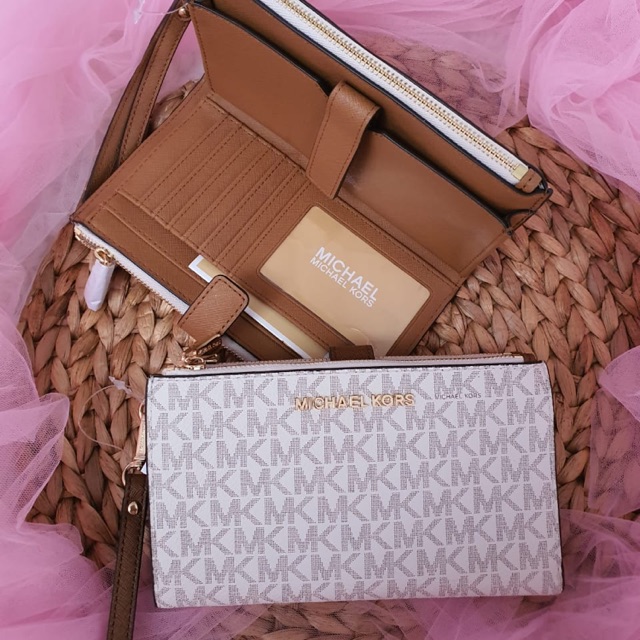 DOMPET MK MICHAEL KORS JET SET TRAVEL
